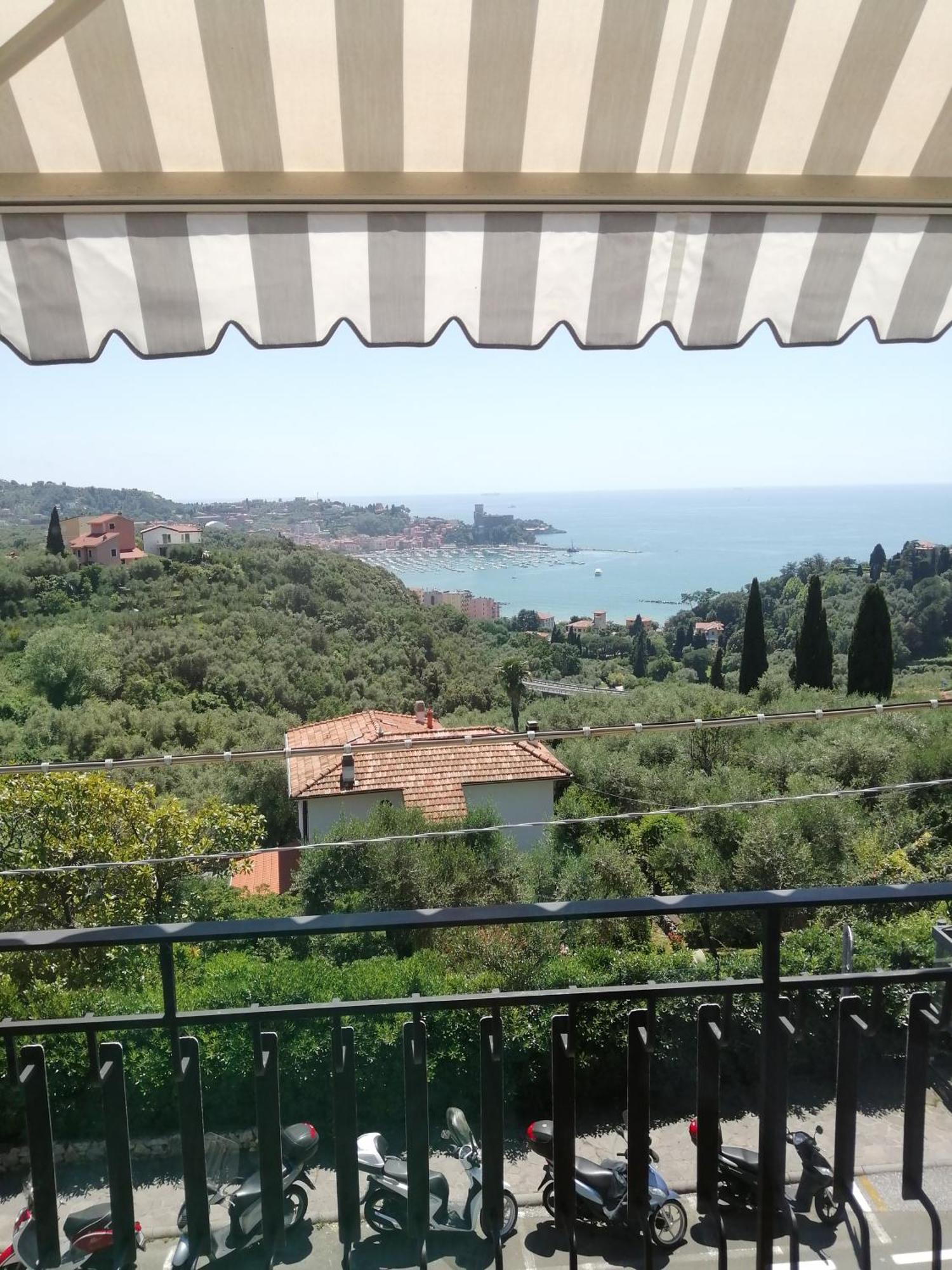 B&B Golfo Dei Poeti Lerici Luaran gambar